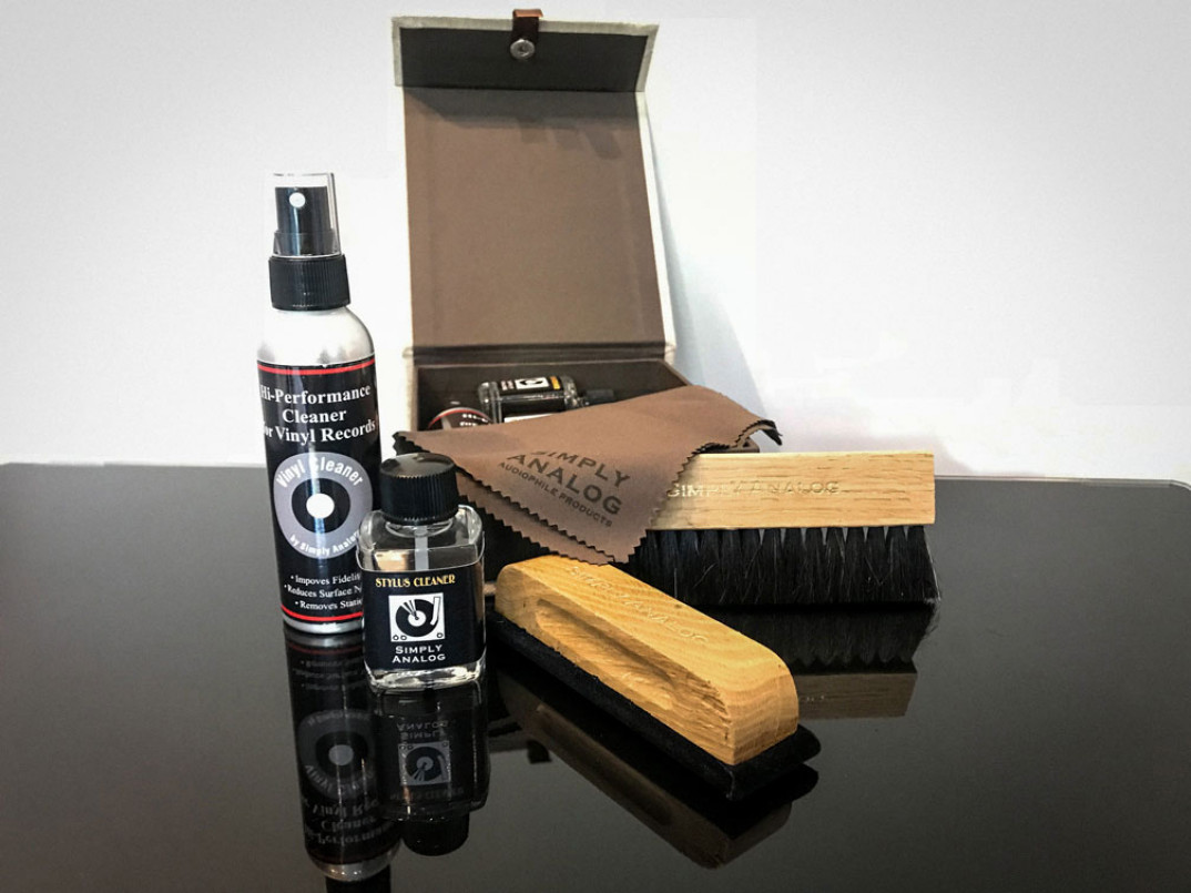 Zestaw do czyszczenia winyli i igły gramofonowej przy zakupach w Hifistation